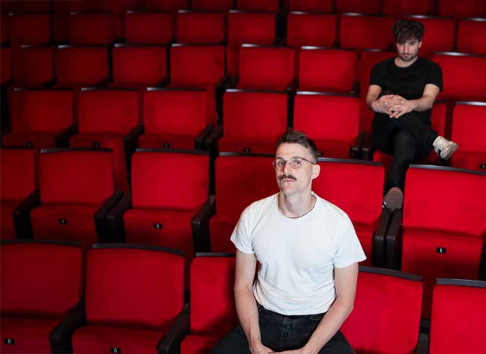 Ano, my jsme kluci z divadla