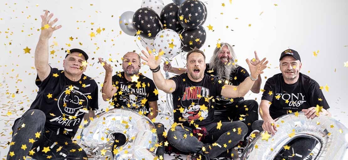 Obrázek k článku PREMIÉRA: Harlej „oživil“ hlas Vládi Šafránka. Přidali se Fanánek, Petr Janda i Pepa Vojtek