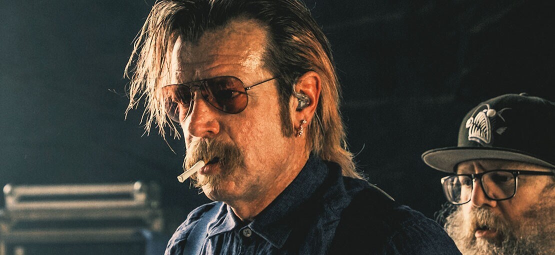 Obrázek k článku „Největší ukázka lásky,” vzpomíná zpěvák, jak v Bataclanu lidi skákali do cesty kulkám