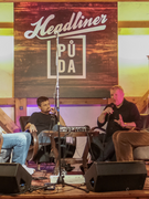 Náhledový obrázek k článku Headliner půda #2: Rokenrol, mafiáni a toiky. Festivaly zevnitř i zvenku (1)