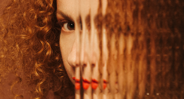 Náhledový obrázek k článku PREMIÉRA: Žádná bezpečná zóna. November 2nd novou písní překvapili