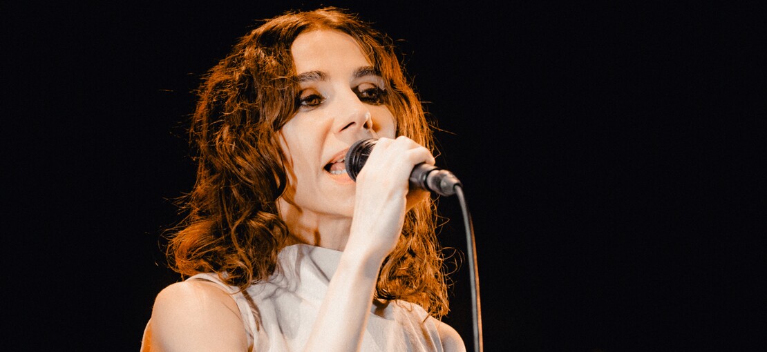 Obrázek k článku NAŽIVO: PJ Harvey v Praze nabídla koncert plný křehkosti, síly a osobitosti