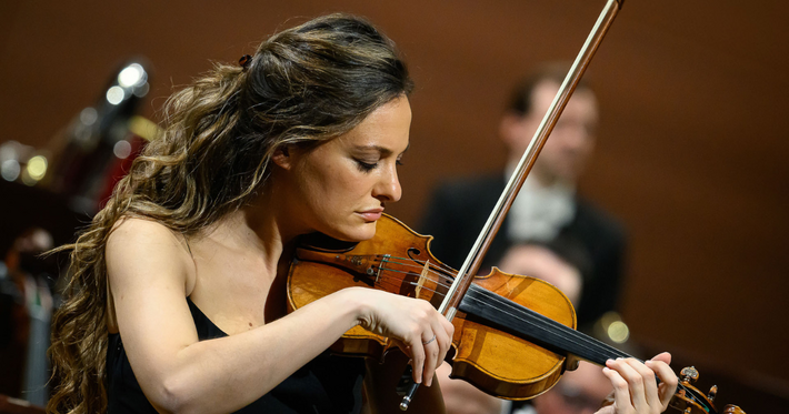 Náhledový obrázek k článku NAŽIVO: Rudolfinská senzace. Česká filharmonie hrála Marsalise jako band z New Orleans
