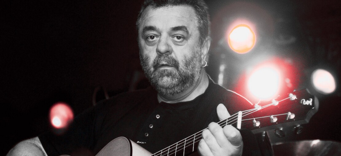 Obrázek k článku NEKROLOG: „Námořníčku, sfoukni svíčku.“ Každý chtěl psát hity jako Oskar Petr
