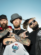 Náhledový obrázek k článku Vrací se Five Finger Death Punch. Do O2 areny si berou Dymytry