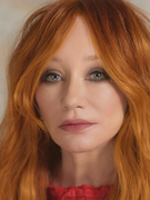 Náhledový obrázek k článku RECENZE: Tori Amos bojuje s draky. Nové album léčí rány