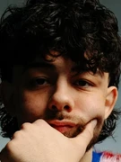 Náhledový obrázek k článku Calin patří k nejúspěšnějším autorům v Česku. Má pět nominací na Ceny OSA