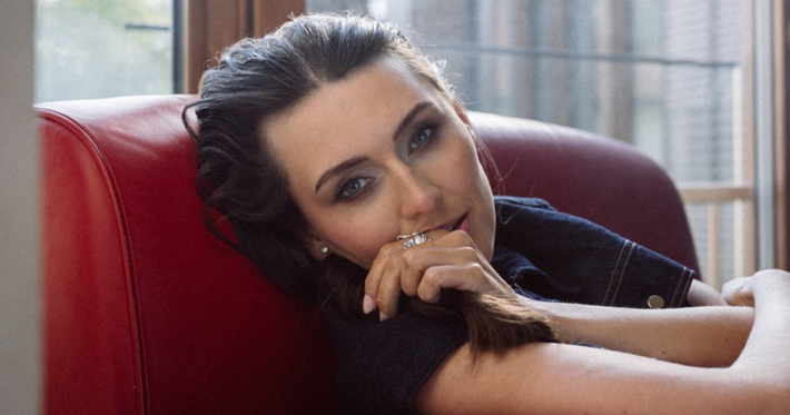 Náhledový obrázek k článku GLOSA: Kateřina Marie Tichá má lovesong jako blázen