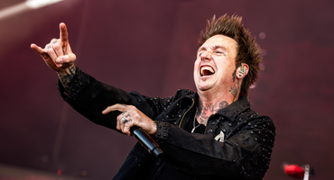 Náhledový obrázek k článku GLOSA: Z Papa Roach na Rock for People se stal rituál