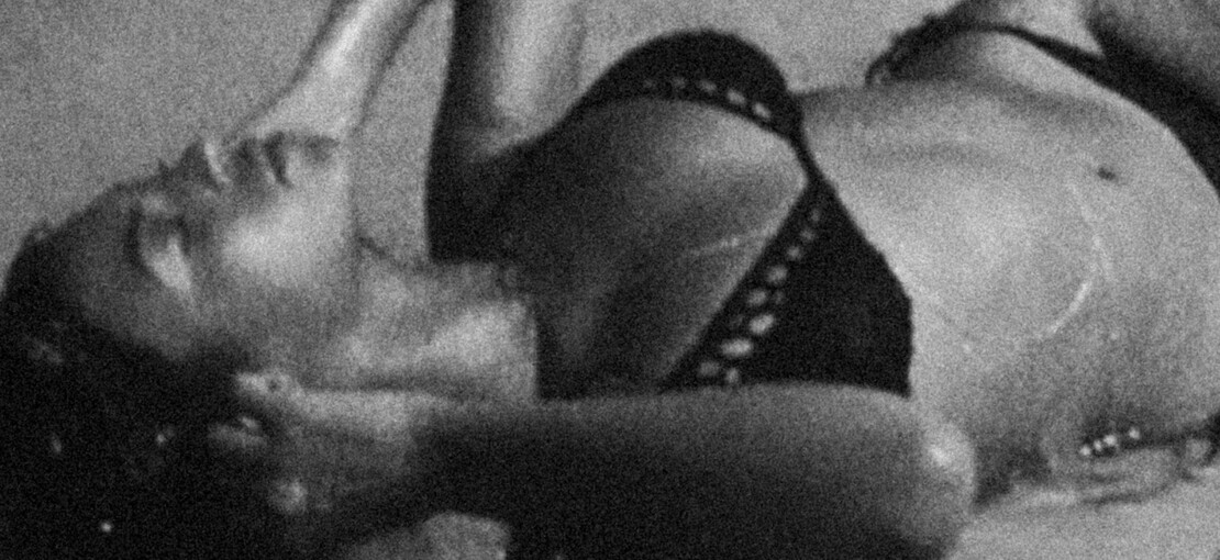 Obrázek k článku GLOSA: Smyslná Beyoncé dává sbohem country. Přízeň fanoušků si získává v bikinách