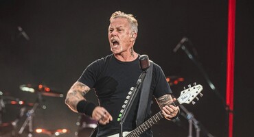 Náhledový obrázek k článku Metallica hrála Delilah od Toma Jonese na stadionu, kde je píseň zakázaná