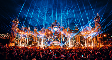 Náhledový obrázek k článku Kultovní Tomorrowland bude s fanoušky i mimo festival. Pomoci má nový projekt Echoes