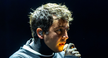 Náhledový obrázek k článku NAŽIVO: Twenty One Pilots hráli i z Obřího kola. Na Colours báječně bavili