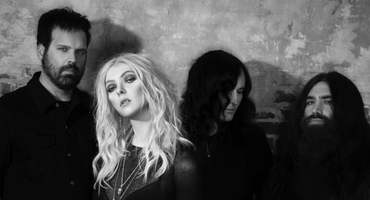Náhledový obrázek k článku Recenze: „Mé tělo je to jediné, co má cenu!“ The Pretty Reckless jsou strhující