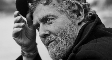 Náhledový obrázek k článku Život v pěti písních. Glen Hansard válel od prvního singlu k poslední desce