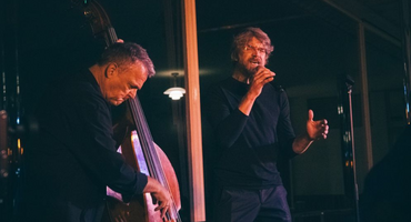 Náhledový obrázek k článku Dan Bárta ve vile Tugendhat i oslava Johna Coltranea. JazzFestBrno chystá pestrý podzim