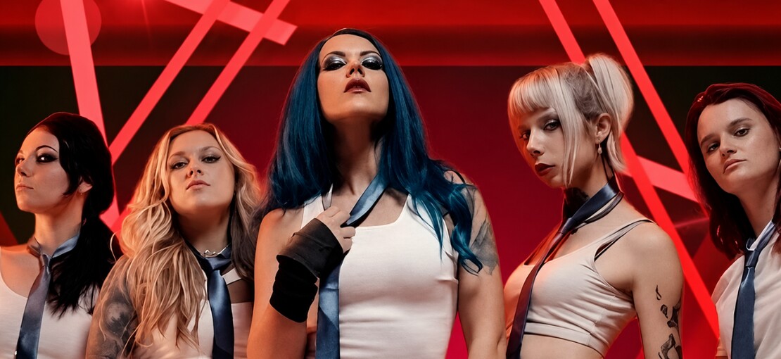 Obrázek k článku GLOSA: Odchod z Arch Enemy Alisse prospěl. Blue Medusa do toho umí kopnout