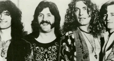 Náhledový obrázek k článku Příběh prvního koncertu Led Zeppelin: Nervy, obří energie a překvapivý zrod nové kapely