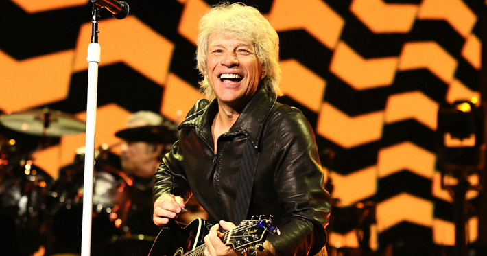 Náhledový obrázek k článku NAŽIVO: Jon Bon Jovi vyhrává svůj nejtěžší boj. Wembley zažilo triumfální návrat