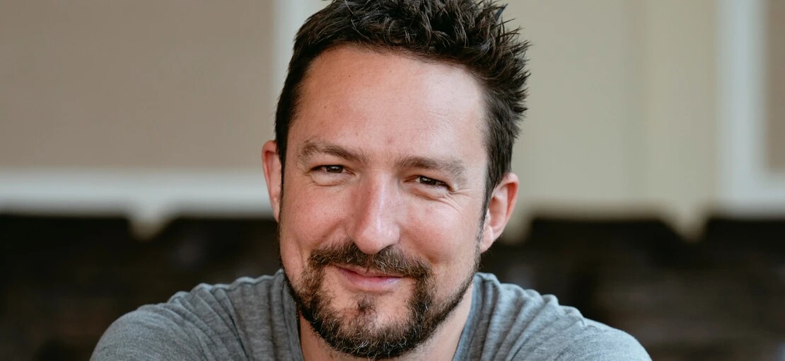 Obrázek k článku Překvapivý konec britského rekordmana. Písničkář Frank Turner oznámil poslední koncert