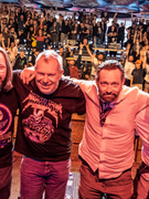 Náhledový obrázek k článku Headliner půda (11): Festival je víc než jen pivo a párek. Šéfové Rock for People otevřeně o zákulisí