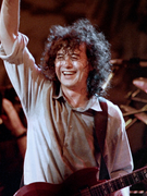 Náhledový obrázek k článku VLČKOVIZE: Příběhy legendárních riffů. Led Zeppelin na hausbótu, AC/DC na záchodě