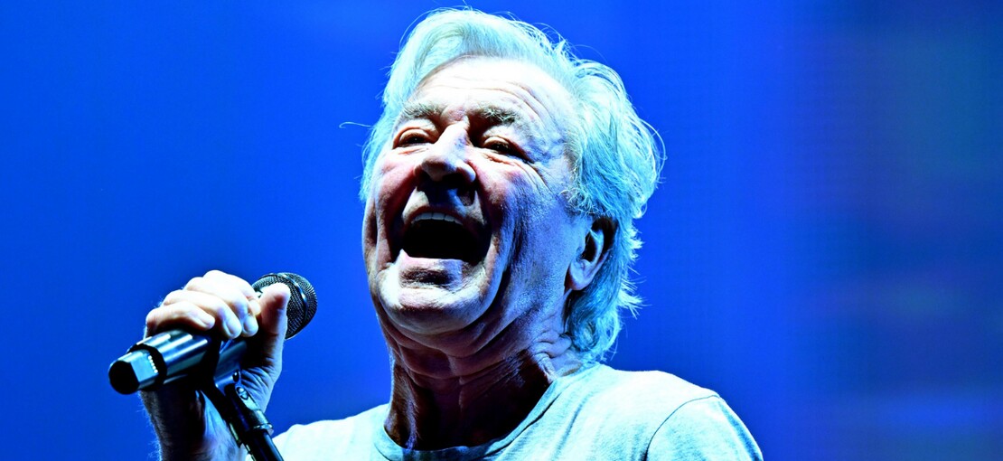Obrázek k článku NAŽIVO: Deep Purple v Praze vypili elixír mládí. Kočka lezla dírou a kouř byl nad Vltavou
