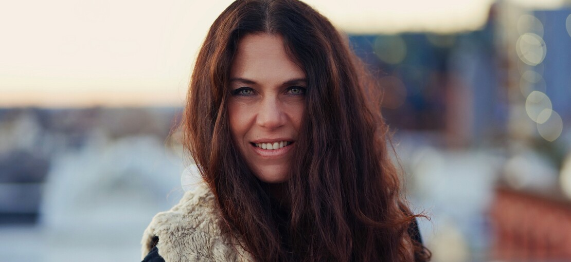 Obrázek k článku Bluesrocková diva Sari Schorr: Vyhodili mě z kapely, prý abych roztáhla křídla