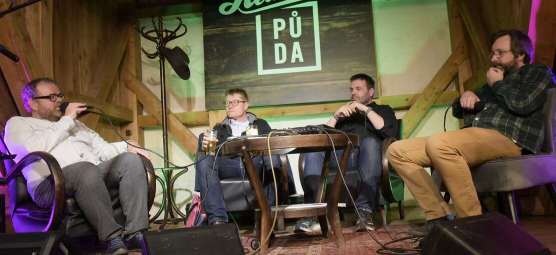 Obrázek k článku Headliner půda #4: Kde jsou peníze? Všude kolem nás! (část 1/197)