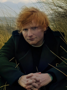 Náhledový obrázek k článku RECENZE: Druhý letošní Ed Sheeran je mnohem méně otravný, ale trochu srab