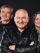 Náhledový obrázek k článku VLČKOVIZE: Hudební parodie počesku. Letní den zní od Tří sester nemravně