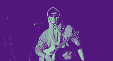 Náhledový obrázek k článku NAŽIVO: Slavíček to vzal hlavou o reflektor. Vyprodaný klub dupal, tleskal i mlaskal