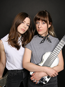 Náhledový obrázek k článku Žhavé sestry Larkin Poe. Blues je pro lidi všech barev, vyznání i sexuální orientace