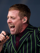 Náhledový obrázek k článku GLOSA: Glastonbury v zenu. Jóga, hudba v korunách stromů a Kaiser Chiefs