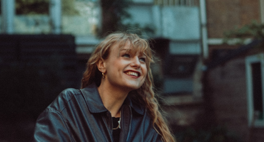 Náhledový obrázek k článku GLOSA: Tereza Balonová utekla do Londýna. Šťastně tak vykročila k nové desce