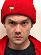 Náhledový obrázek k článku „Označte je králičími oušky a korálky.“ Adam Ernest v ostrém singlu nakládá revizorům