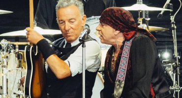 Náhledový obrázek k článku „Nebezpečí hrozí i Američanům.“ Bruce Springsteen legendární písní podpořil vzdor proti ICE