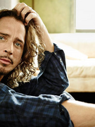 Náhledový obrázek k článku Rocková opera kytaristy Pearl Jam uctí památku Chrise Cornella