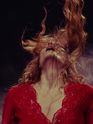 Náhledový obrázek k článku NAŽIVO: Praha prožila hromadnou extázi s divoženkou Florence Welch