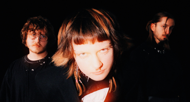 Náhledový obrázek k článku Euforie až infarkt. Meowlau začala zpívat a její hudba na Slovensku rezonuje