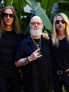 Náhledový obrázek k článku VIDEO: Judas Priest v Panic Attack destilují esenci osmdesátkového metalu