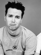 Náhledový obrázek k článku Rozpad kapely, sláva i rakovina. Mark Hoppus z blink-182 píše upřímně o všem