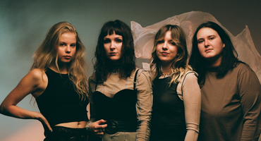 Náhledový obrázek k článku GLOSA: Probouzí se Meluzína. Nadějná kapela svými hlasy jednoduše baví