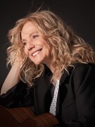 Náhledový obrázek k článku GLOSA: První singl Lenky Filipové po pěti letech je povedený ve všech směrech