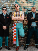 Náhledový obrázek k článku Míří k nám mexičtí skinheadi Travelers All Stars. Vzpomínat se bude na legendárního sprosťáka