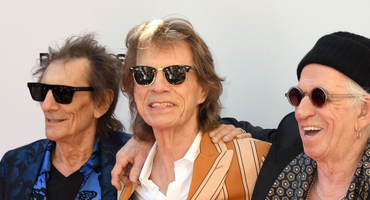Náhledový obrázek k článku The Rolling Stones „nakopou zadky“. Na novém albu hostují Robert Smith i Paul McCartney