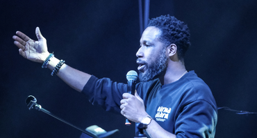 Náhledový obrázek k článku NAŽIVO: Cory Henry učinil z funku náboženství a z Brna jeho chrám