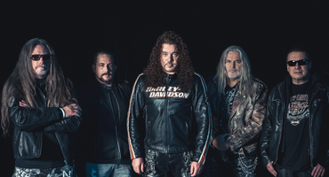 Náhledový obrázek k článku GLOSA:  Měchenický King Kong Karlos Vémola by měl z nového Arakainu radost