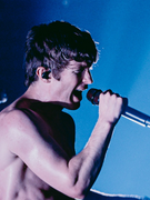 Náhledový obrázek k článku NAŽIVO: Turnstile rozpoutali v Lucerně uragán. Brendan Yates dirigoval chaos