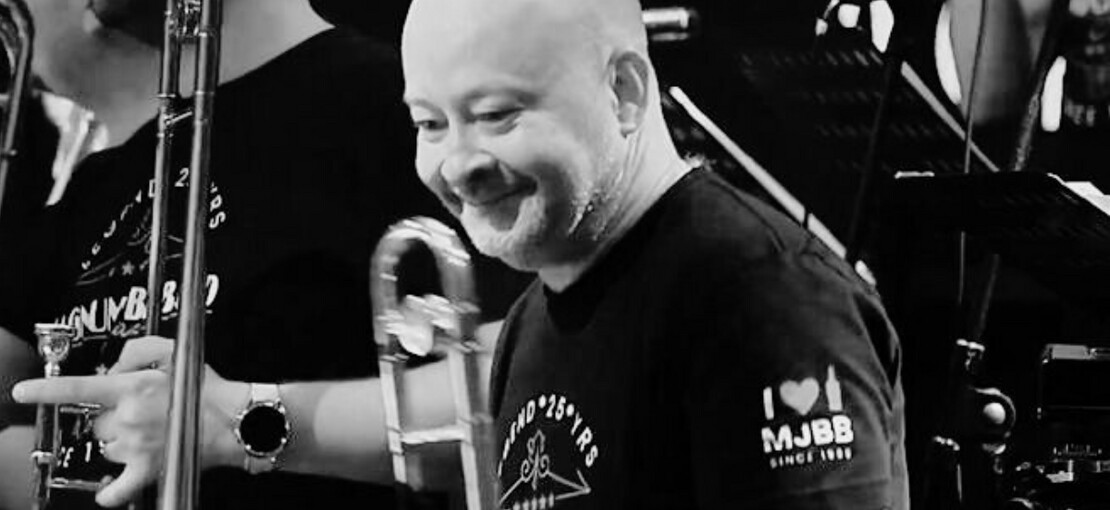 Obrázek k článku „Trombonista s nakažlivým úsměvem." Kolegové připomínají zesnulého Jana Šatru